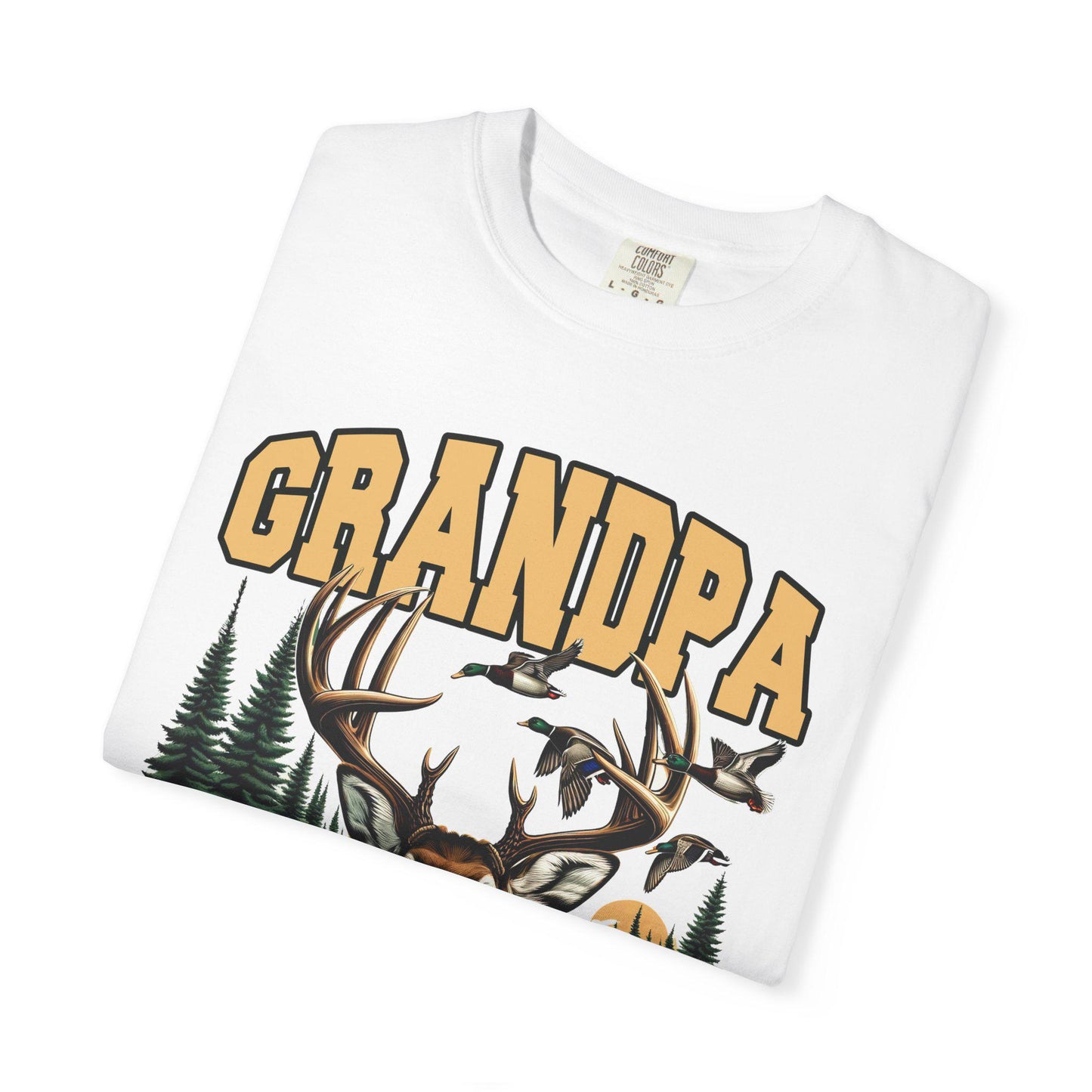 Retro Grandpa Hunting T-Shirt, Vintage Outdoor Tee, Gift for Dad, Father's Day Tee, Nature Lover Shirt, Grandparent Gift