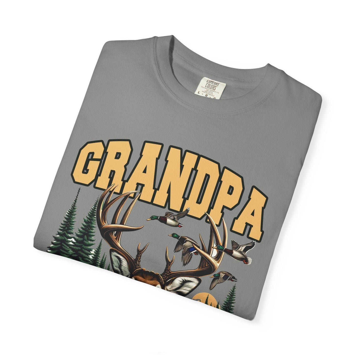 Retro Grandpa Hunting T-Shirt, Vintage Outdoor Tee, Gift for Dad, Father's Day Tee, Nature Lover Shirt, Grandparent Gift