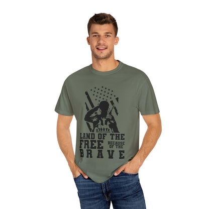 Patriotic Soldier Tribute T-shirt - Land of the Free, Brave Graphic Tee, Veterans Day Gift, Military Pride Apparel